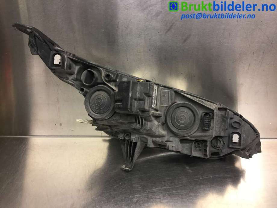 Frontlykt venstre halogen til Ford Transit Connect 2013-2018 Type II, Fase 1  (FORD|DT11-13W030-DC|90036436|)