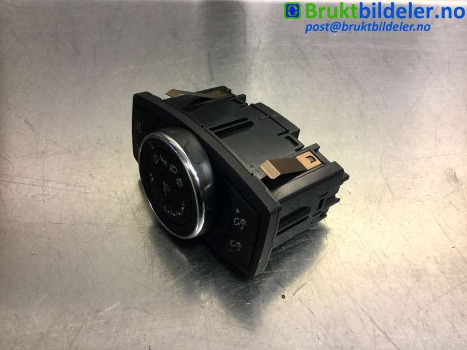 Bryter lys til Ford Transit Connect 2013-2018 Type II, Fase 1  (FORD|BM5T-13A024-CE|10107098|)