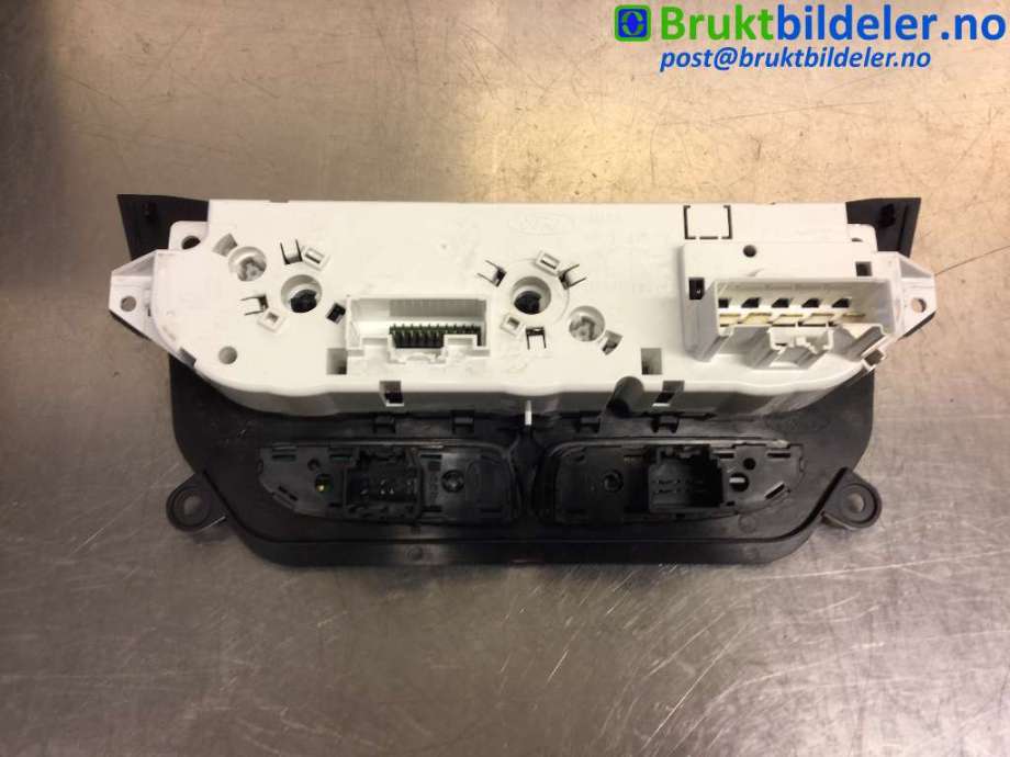 Varmeapparat betjening til Ford Transit Connect 2013-2018 Type II, Fase 1 (FORD|DT1T19980BD|)