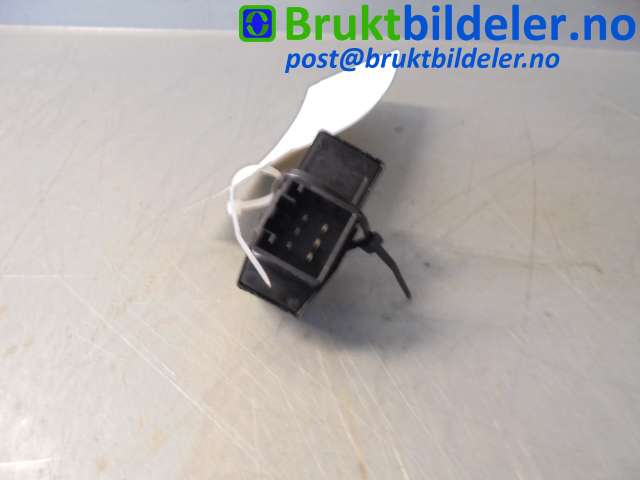 Bryter ruteheis til Volvo XC70 2005-2007 (Type I, Fase 2) (VOLVO|30658696|)