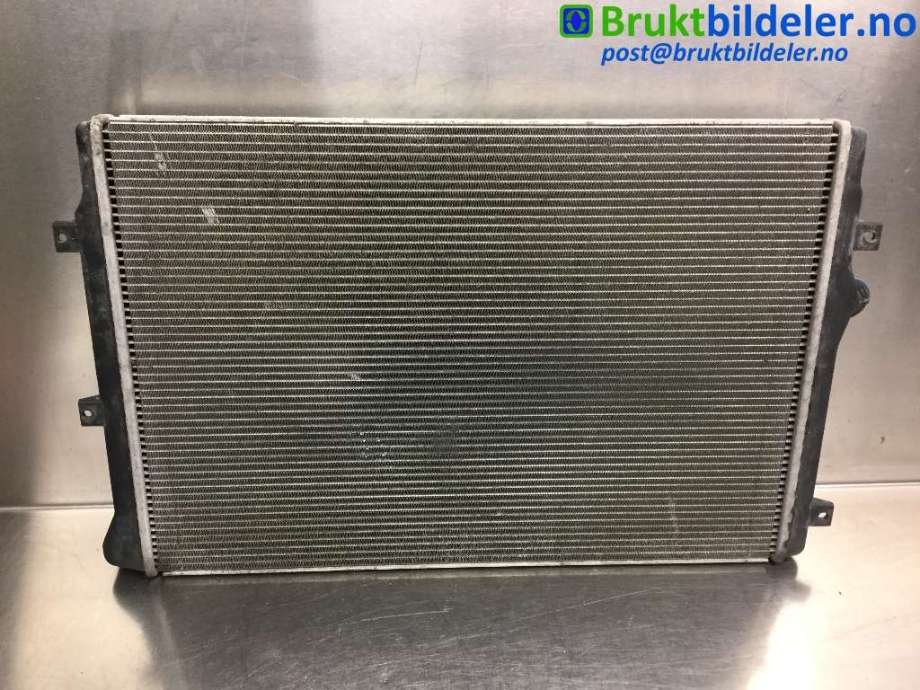 Radiator (automat gir) til VW Passat 2005-2010 (B6) (B6) (VOLKSWAGEN|3C0121253K|)