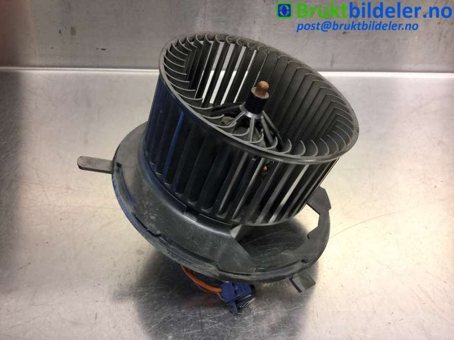 Varmeapparat motor til VW Tiguan, 2007-2011 (Type I, Fase 1)  (VOLKSWAGEN|3C1820015L)