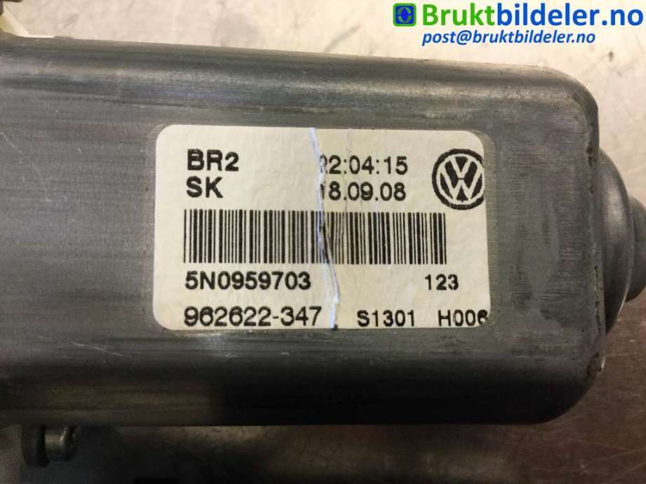 Ruteheis venstre bak til VW Tiguan 2007-2011 (Type I, Fase 1)  (VOLKSWAGEN|5N0959703|)