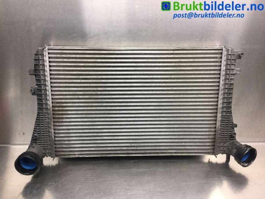 Intercooler til VW Tiguan, 2007-2011 (Type I, Fase 1)  (VOLKSWAGEN|3C0 145 805 P)