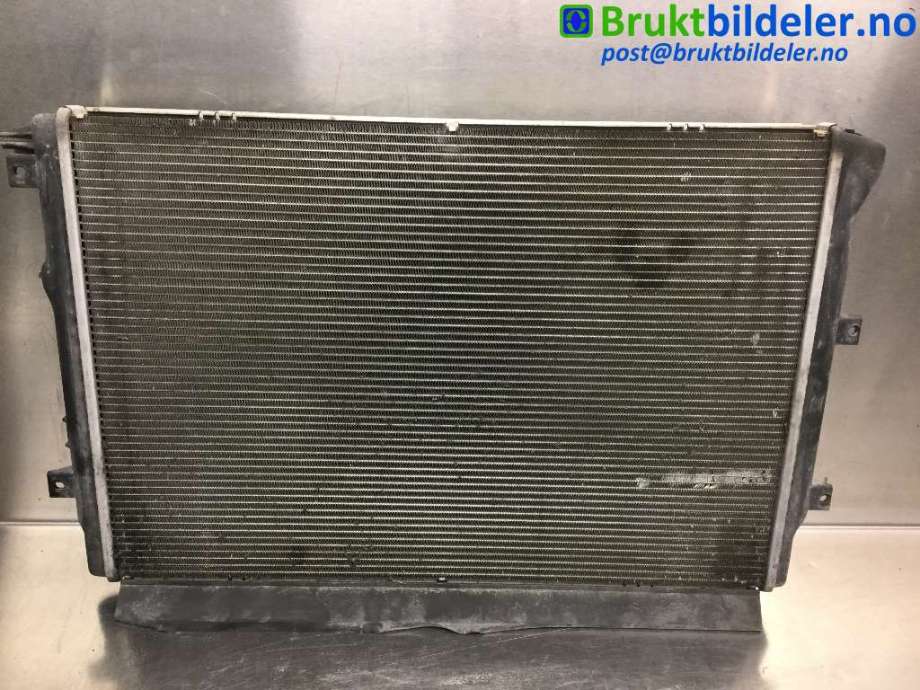 Radiator (manuell gir) til VW Tiguan 2007-2011 (Type I, Fase 1)  (VOLKSWAGEN|5N0121253M|)