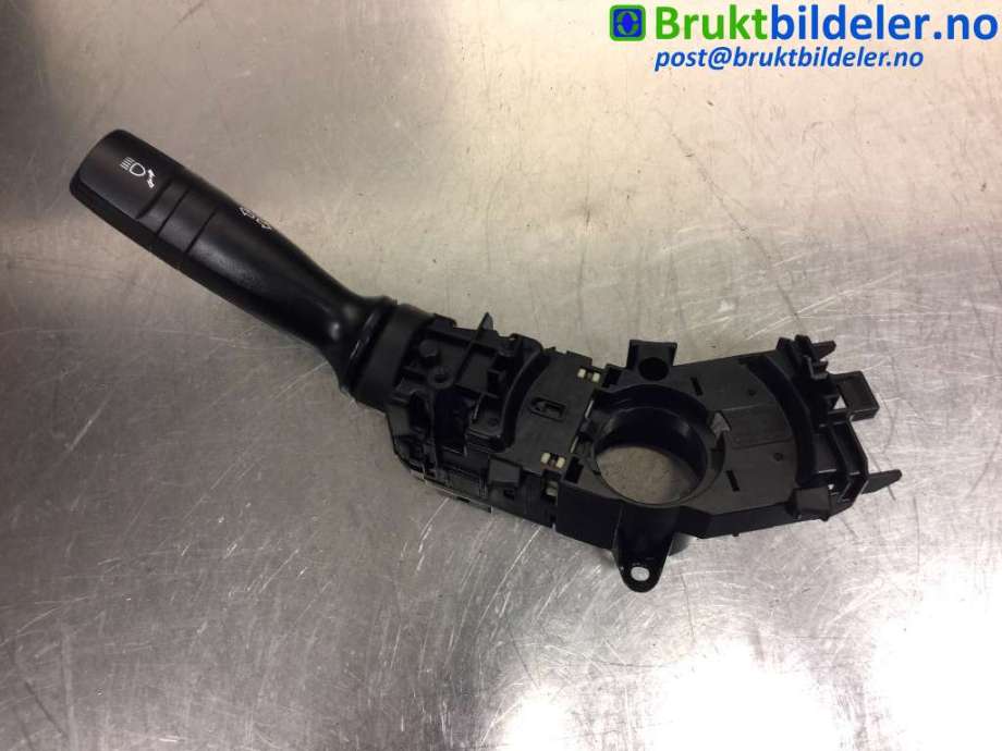 Bryter blink til Hyundai i40, 2012-2017  (HYUNDAI|934103Z000)