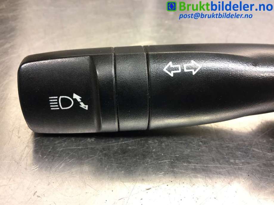 Bryter blink til Hyundai i40 2012-2017  (HYUNDAI|934103Z000|)
