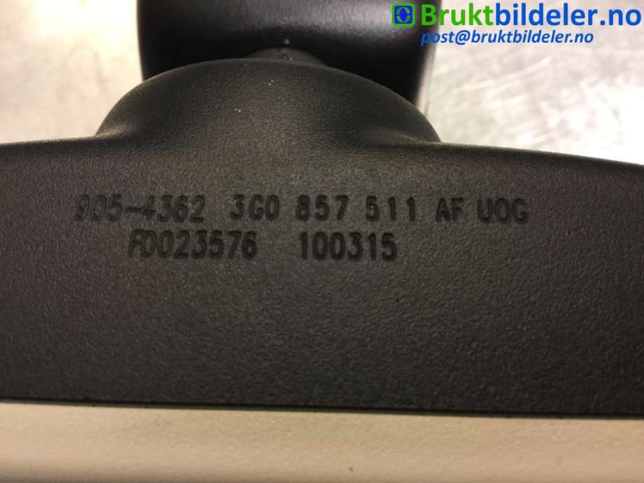Speil innvendig til VW Passat 2015-2019 (Fase 1) (B8) (B8) (VOLKSWAGEN|3G0857511AF|)