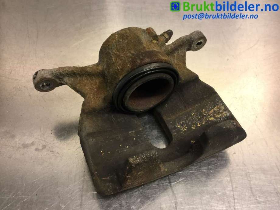 Bremsecaliper høyre foran til VW Passat 2015-2019 (Fase 1) (B8) (B8) (VOLKSWAGEN|)
