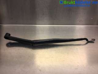 Viskerarmer frontrute til Hyundai i40, 2012-2017  (HYUNDAI|K8163KWB)