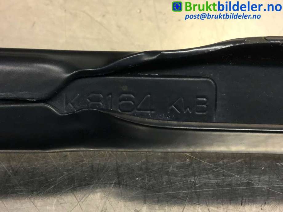 Viskerarmer frontrute til Hyundai i40 2012-2017  (HYUNDAI||K8164KWB)