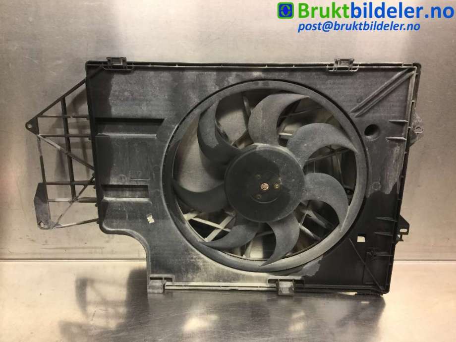 Kjølevifte til VW Transporter / Caravelle 2003-2009 (Fase 1) (T5) (T5) (VOLKSWAGEN|7H0  121 207||7H0 121 201 BM)