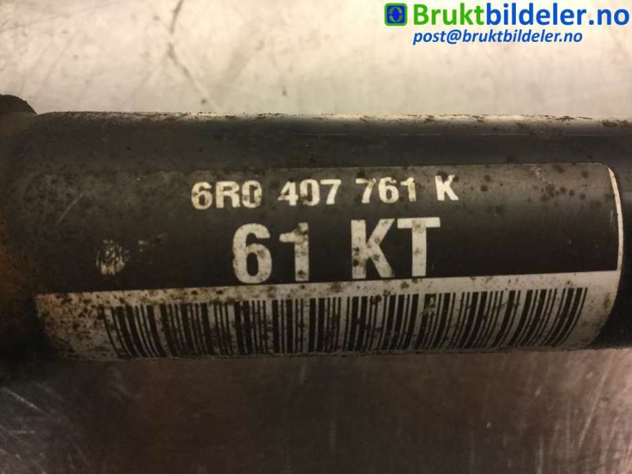 Drivaksel venstre foran til Škoda Rapid 2012-2019  (SKODA|6R0407761K|)