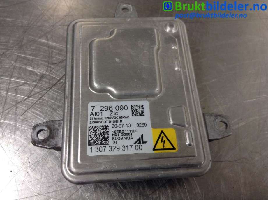 Styreenhet xenon/ballast til BMW 3-Serie 2012-2018 (F30/F31/F34) (F30/F31/F34) (BMW|7 296 090|1 307 329 317 00|)