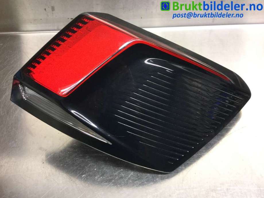 Baklykt høyre til Peugeot 3008 2016-->> (Type II)  (PEUGEOT|9810477080|81550201|)