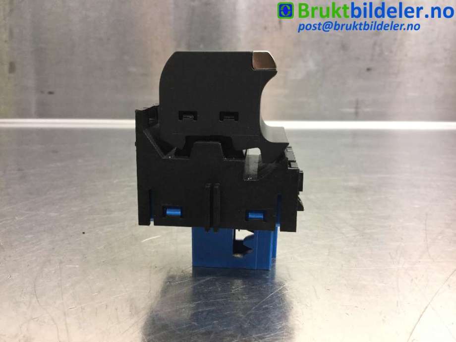 Bryter elektrisk håndbrekk/parkbrems til Peugeot 3008 2016-->> (Type II)  (PEUGEOT|9810593577|10108697|)