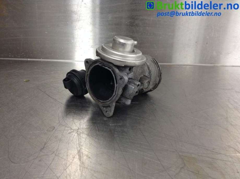EGR-ventil til VW Transporter / Caravelle 2003-2009 (Fase 1) (T5) (T5) (VOLKSWAGEN|038 129 637 L|)