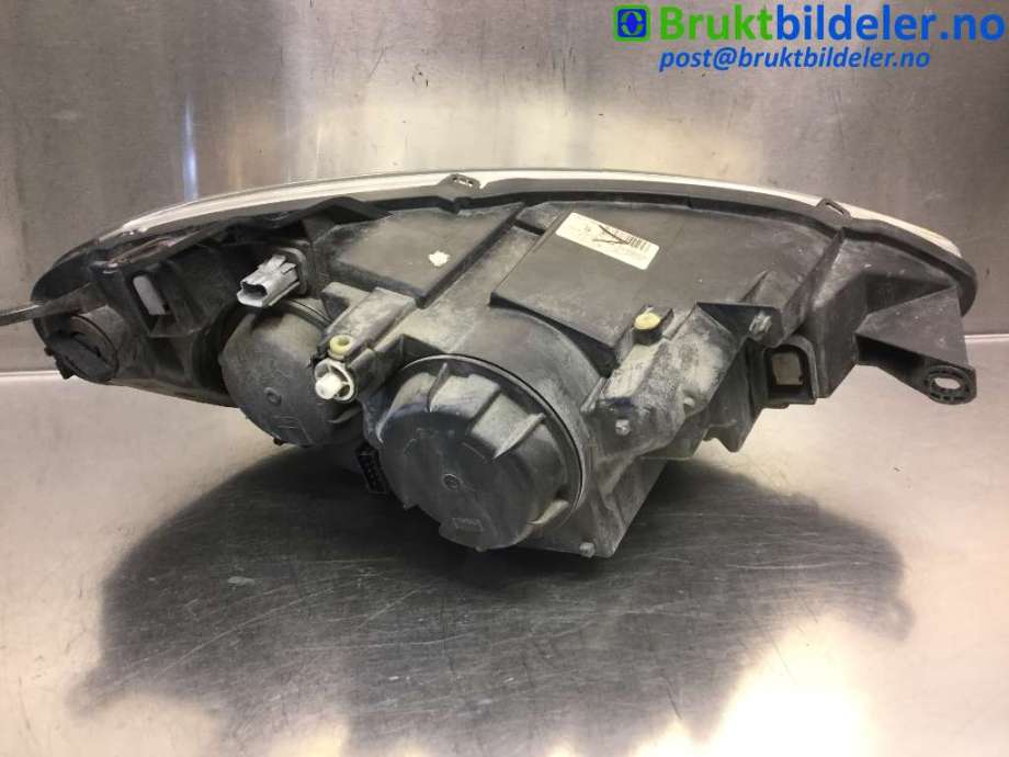 Frontlykt venstre halogen til Peugeot 807 2003-2009  (PEUGEOT|1400964380|89901574|)