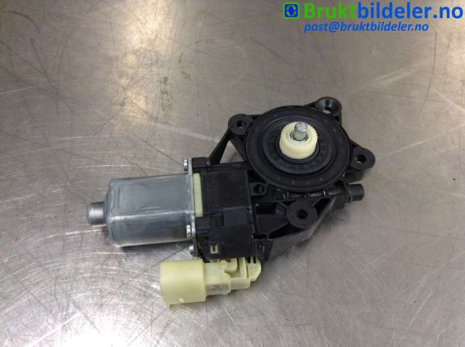 Ruteheis høyre foran til Mini One/Cooper 2007-2014 (R55-57) (R55-57) (MINI|2 757 044|0 130 822 241|)