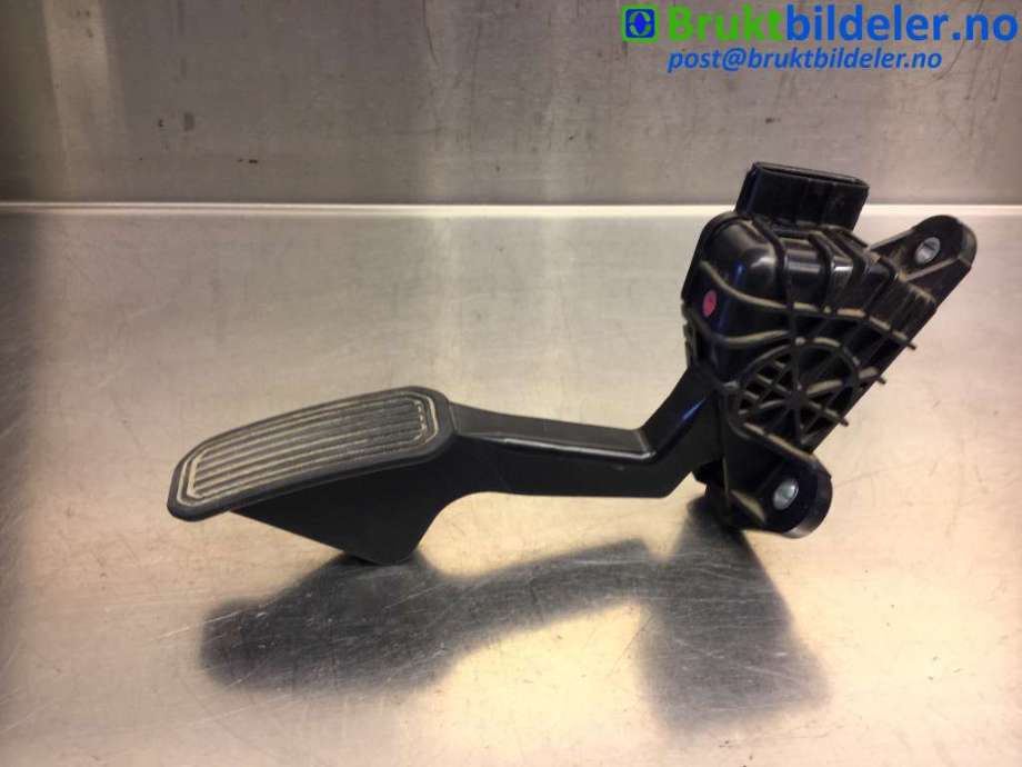 Pedal gass til Toyota Land Cruiser 120 2002-2009 (TOYOTA|7812060350|1988003020|)