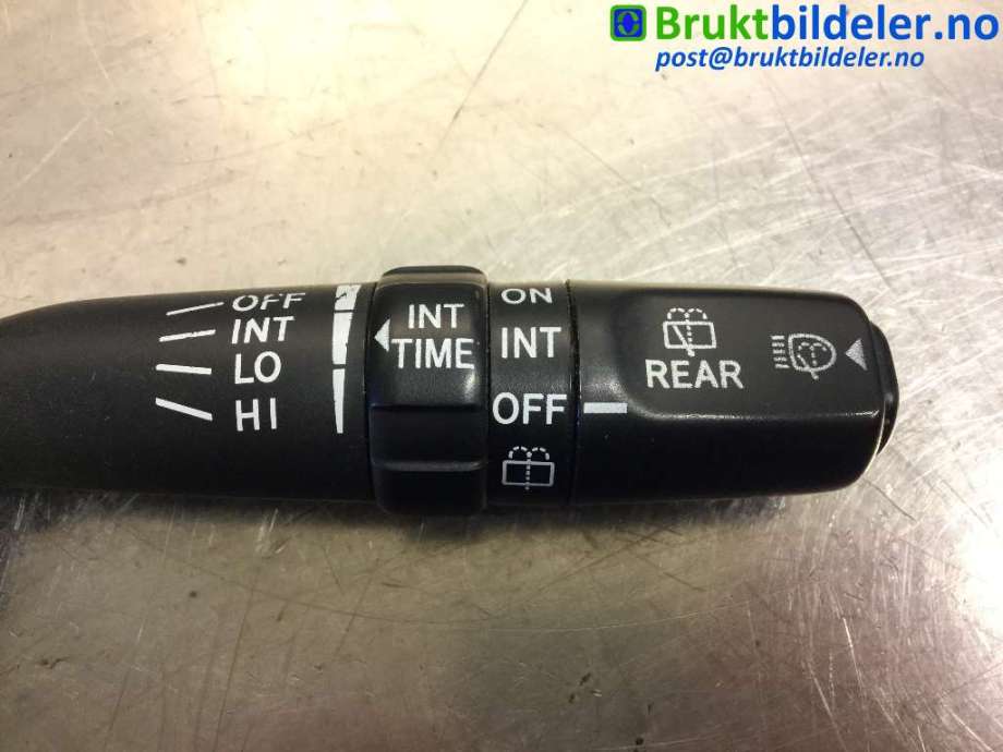 Bryter visker til Toyota Land Cruiser 120 2002-2009  (TOYOTA||17A164)