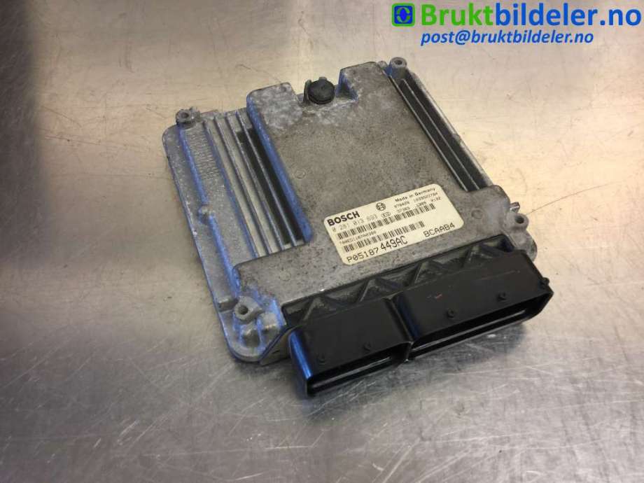 Styreenhet motor til Dodge Caliber, 2006-2010  (DODGE|05187449AC)