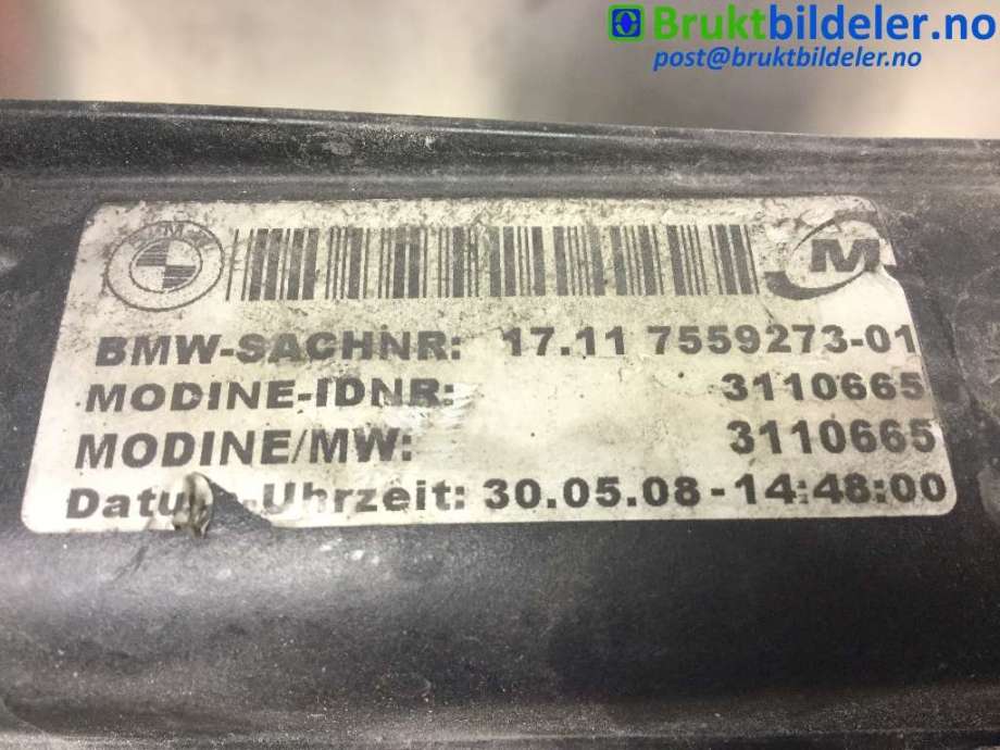 Radiator (manuell gir) til BMW 3-Serie 2005-2011 (E90/E91/E92/E93) (E90/E91/E92/E93) (BMW|17 11 7 559 273|)