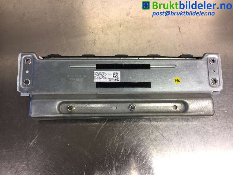 Airbag kne til VW Golf VI 2008-2012  (VOLKSWAGEN|5K1880841A|)