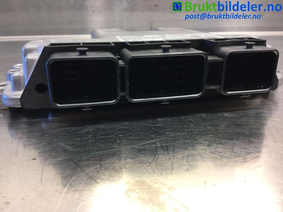Styreenhet motor til Peugeot 407 2004-2010  (PEUGEOT|9664257580|0281013332|)