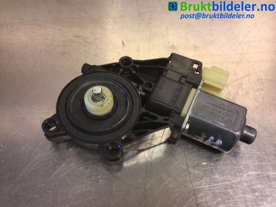 Ruteheis høyre foran til Ford Fiesta 2008-2012 (Type VI, Fase 1) (FORD|8A61-14553-A|0 130 822 407|)