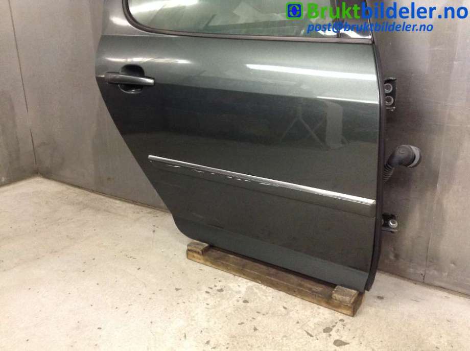 Dør høyre bak til Peugeot 407 2004-2010  (PEUGEOT|)