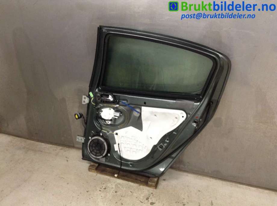 Dør høyre bak til Peugeot 407 2004-2010  (PEUGEOT|)