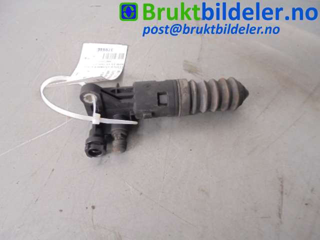 Clutchsylinder til Audi A4 2004-2008 (Type III) (B7) (B7) (AUDI|8E0 721 257 Q|)