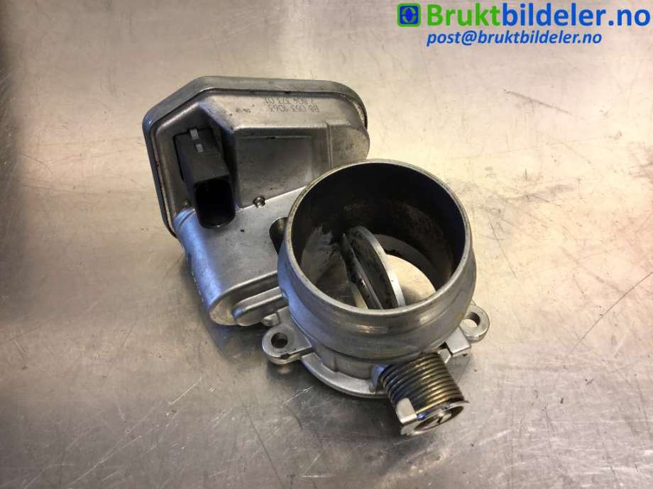 Spjeldhus til BMW 5-Serie, 2003-2010 (E60/E61) (E60/E61) (BMW|7 804 373 01)