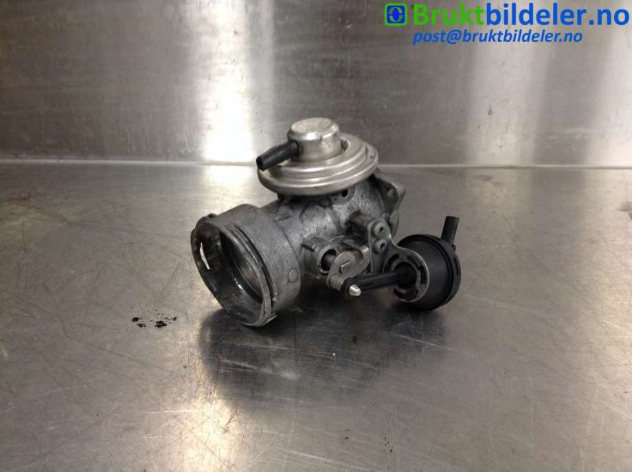 EGR-ventil til VW Transporter / Caravelle, 2003-2009 (Fase 1) (T5) (T5) (VOLKSWAGEN|038 129 637 L)