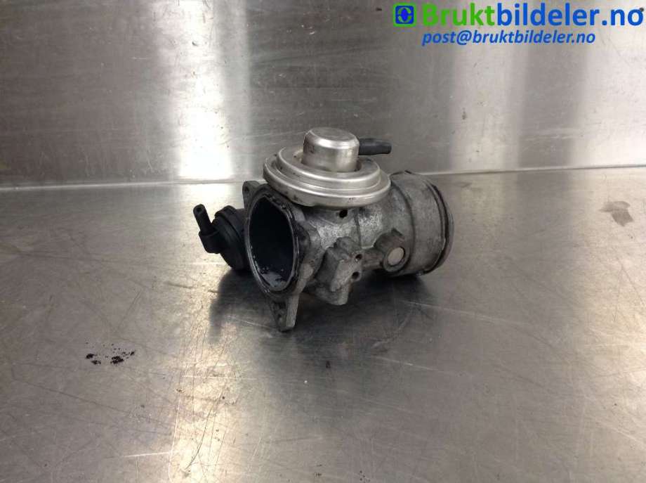 EGR-ventil til VW Transporter / Caravelle 2003-2009 (Fase 1) (T5) (T5) (VOLKSWAGEN|038 129 637 L|)