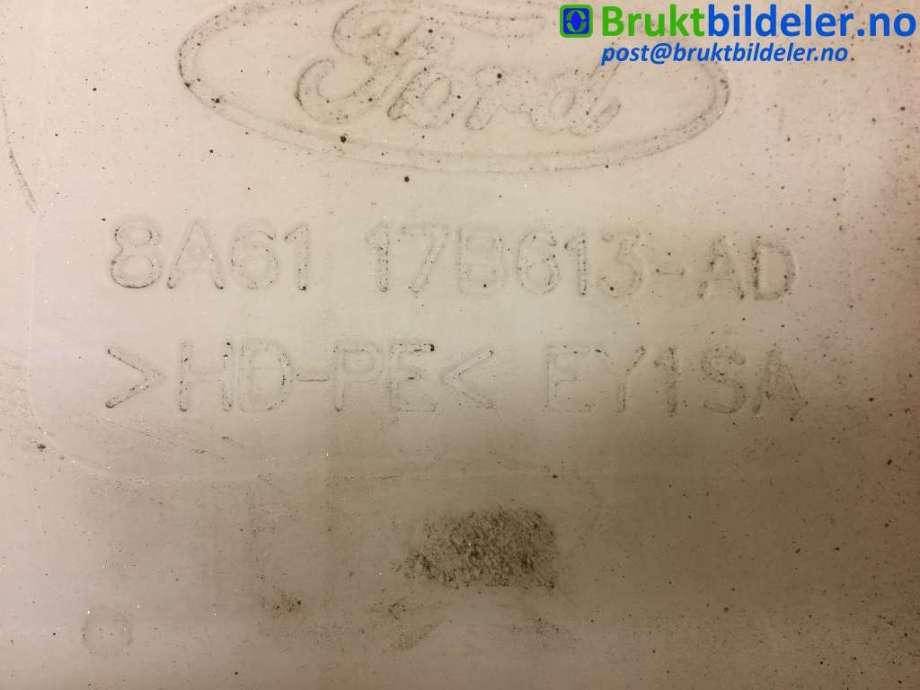Spylertank til Ford Fiesta 2008-2012 (Type VI, Fase 1) (FORD|8A6117B613AD|)