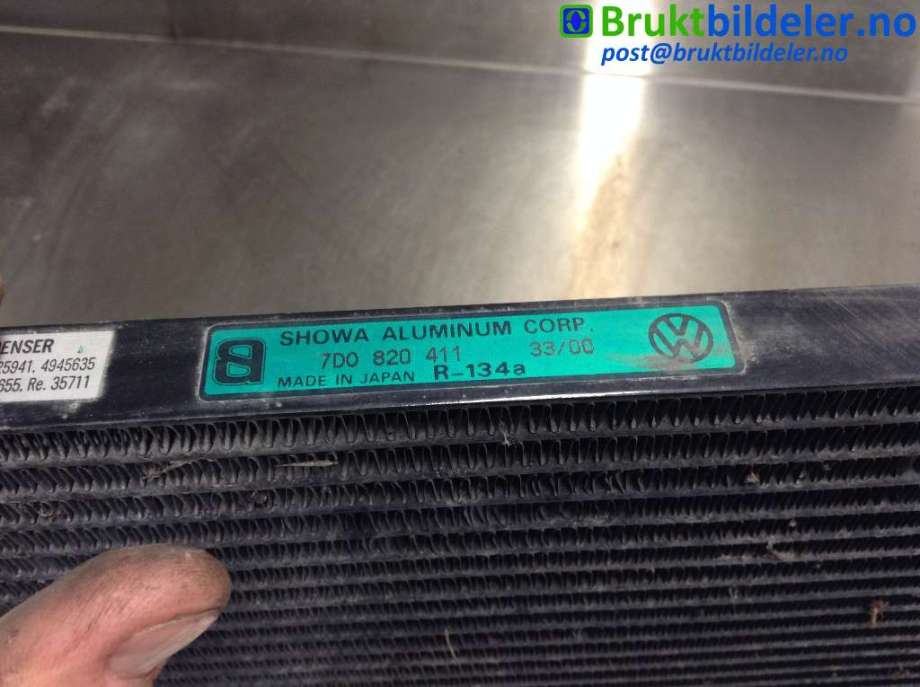Aircondition radiator til VW Transporter / Caravelle 1990-2003 (T4) (T4) (VOLKSWAGEN|7D0820411|)
