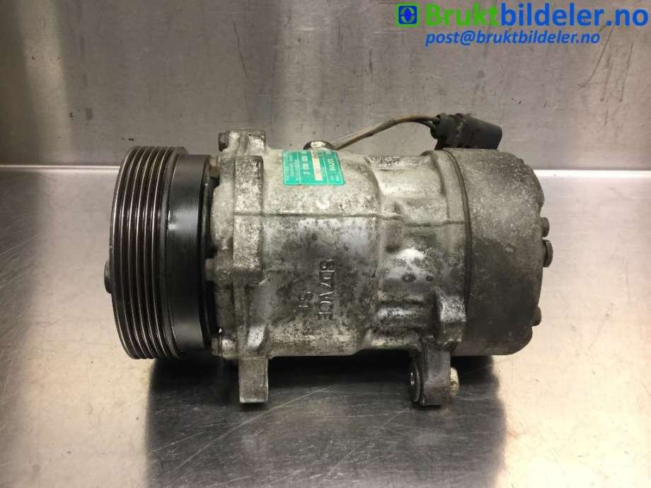 Aircondition kompressor til VW Transporter / Caravelle 2003-2009 (Fase 1) (T5) (T5) (VOLKSWAGEN|7H0 820 803 C|SD7V16|)