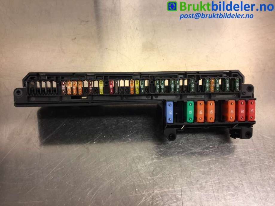 Sikringsboks til BMW 5-Serie, 2003-2010 (E60/E61) (E60/E61) (BMW|6957330)