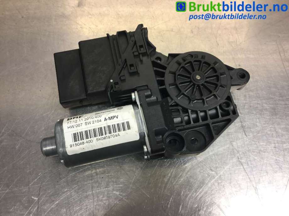 Ruteheis høyre bak til VW Touran 2010-2015 (Type I, Fase 3) (VOLKSWAGEN|5K0 959 704 A|0 130 821 566|)