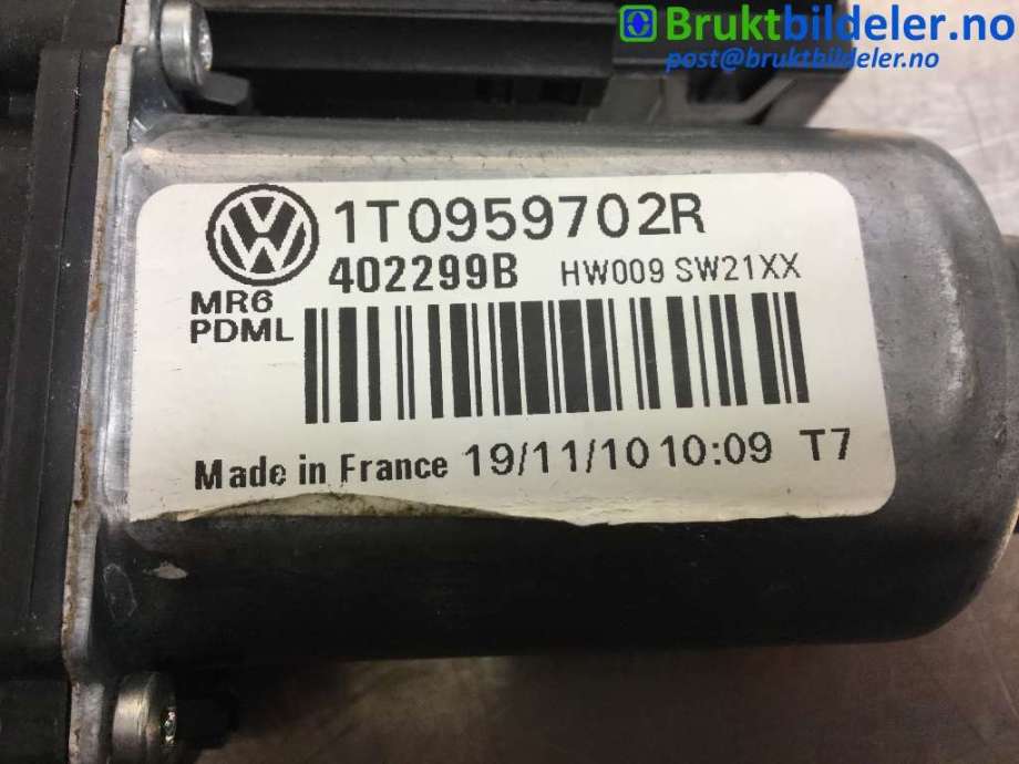 Ruteheis høyre foran til VW Touran 2010-2015 (Type I, Fase 3)  (VOLKSWAGEN|5K0 959 792||1T0 959 702 R)