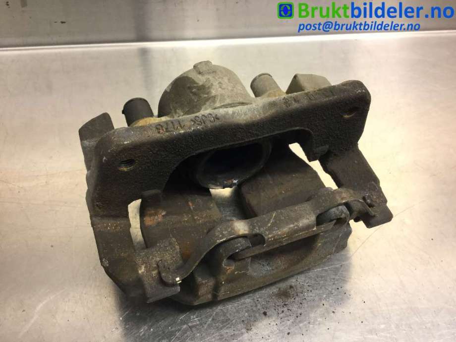 Bremsecaliper venstre foran til Peugeot 5008 2017-->> (Type II) (PEUGEOT|16 231 620 80|)