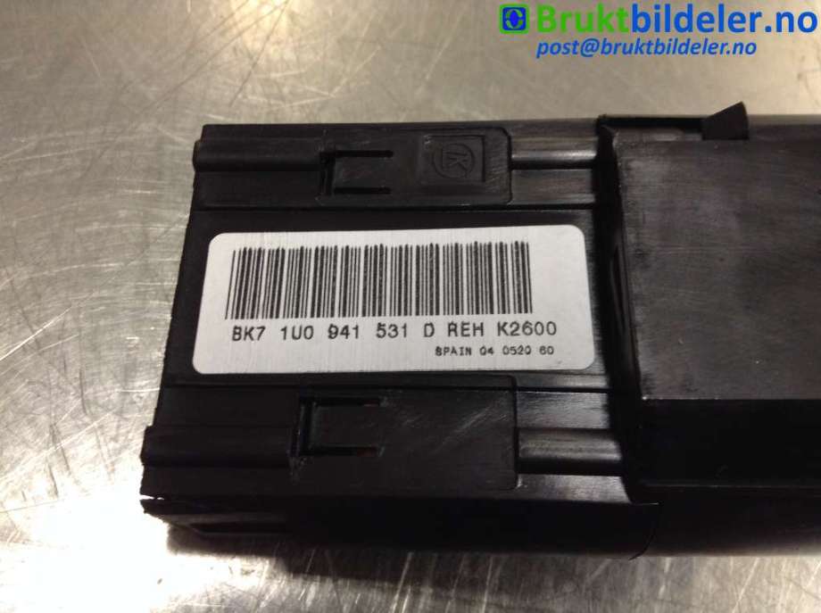 Bryter lys til Škoda Fabia 2010-2014 (Type II, Fase 2) (SKODA|1U0 941 531 D|)