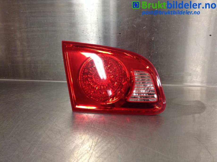 Baklykt venstre indre til Hyundai Santa Fe, 2006-2009 (Type II, Fase 1)  (HYUNDAI|92405 2B020)