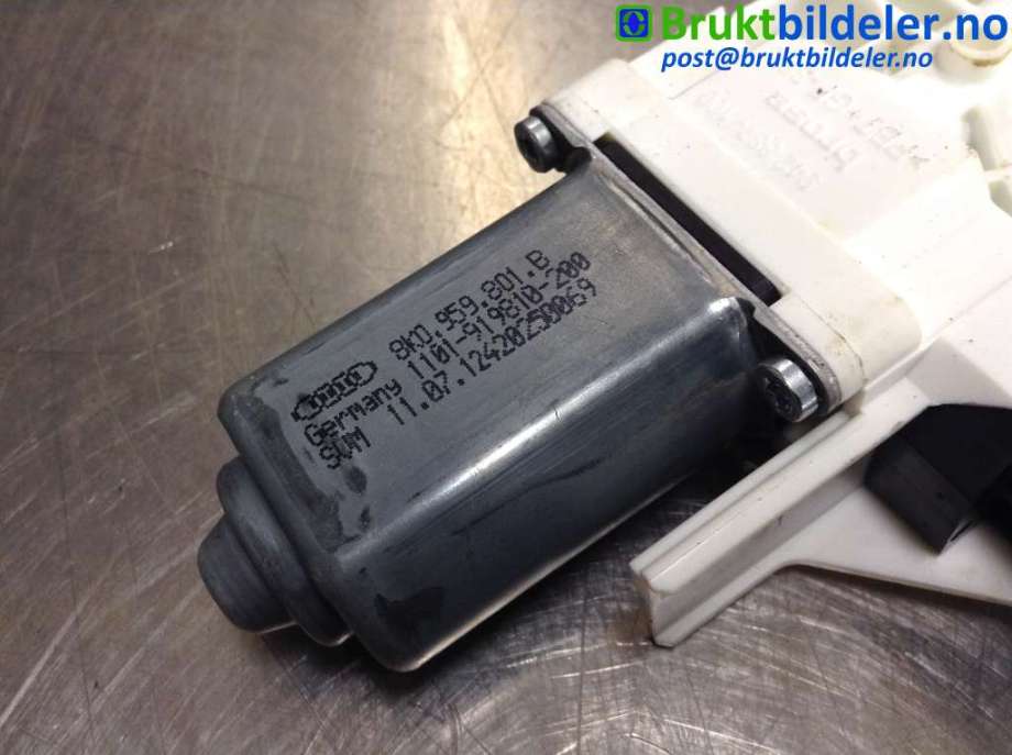 Ruteheis venstre foran til Audi A6 2011-2014 (Type IV, Fase 1) (C7) (C7) (AUDI|8K0 959 801 B|1101-919810-200|)