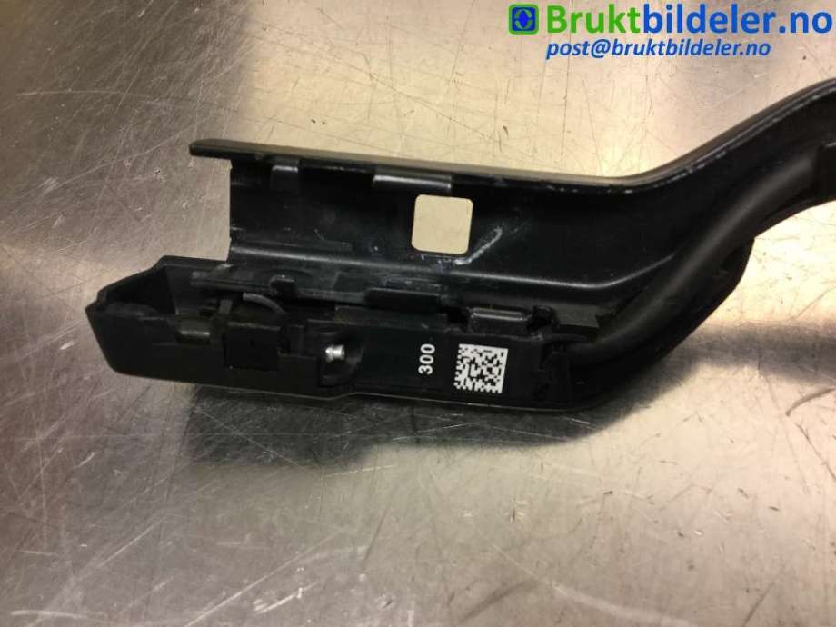 Viskerarmer frontrute til Peugeot 5008 2017-->> (Type II)  (PEUGEOT|98 106 648 80|)