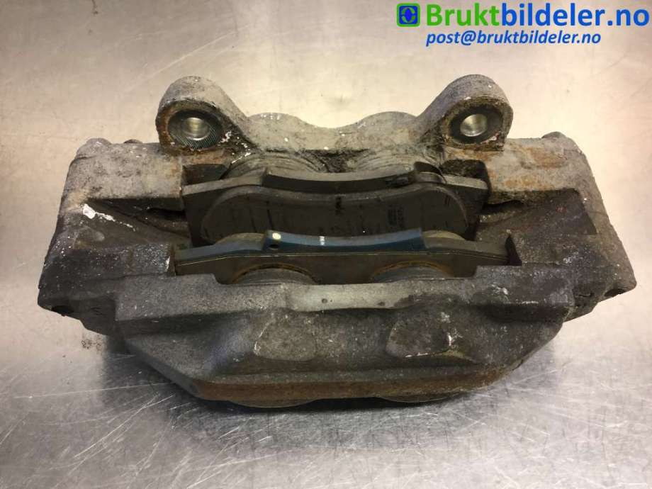 Bremsecaliper høyre foran til Toyota Hilux 2012-2016 (TOYOTA|477300K190|)