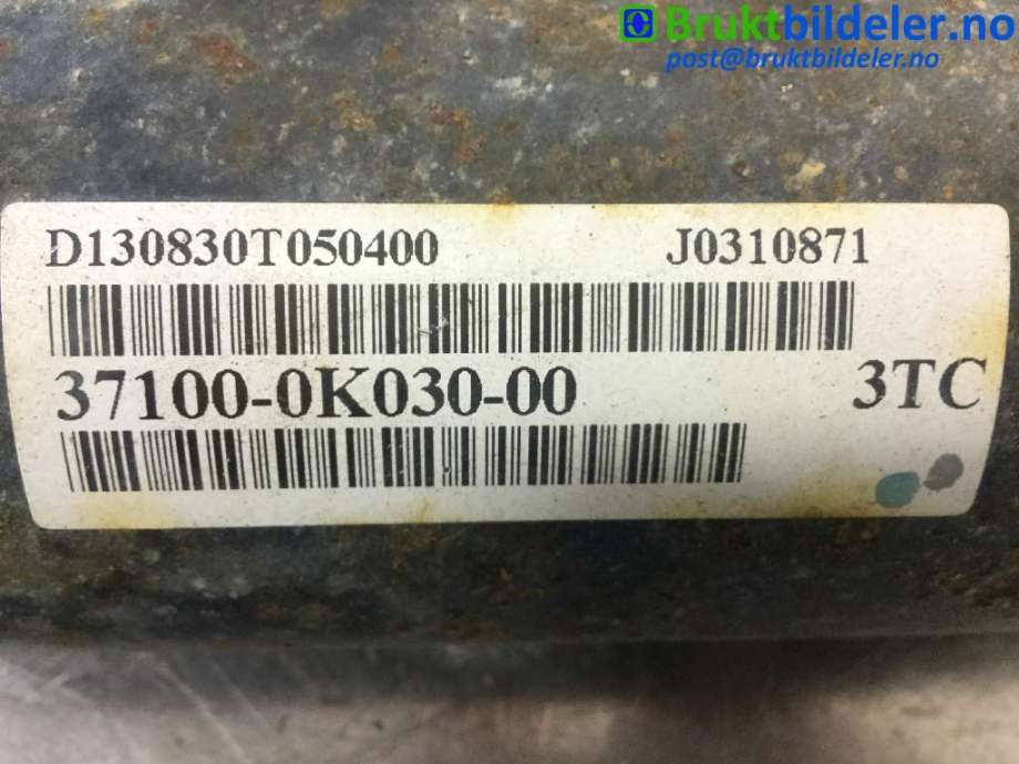 Mellomaksel fremre til Toyota Hilux 2012-2016 (TOYOTA|371000K030-30|)