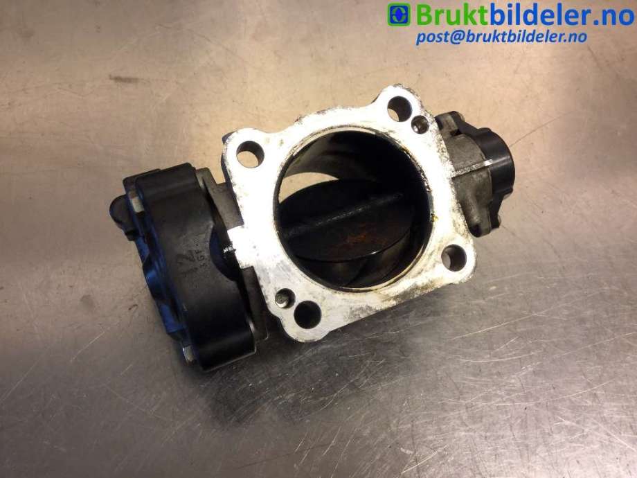 Spjeldhus til Toyota Hilux 2012-2016 (TOYOTA|2610030080|)